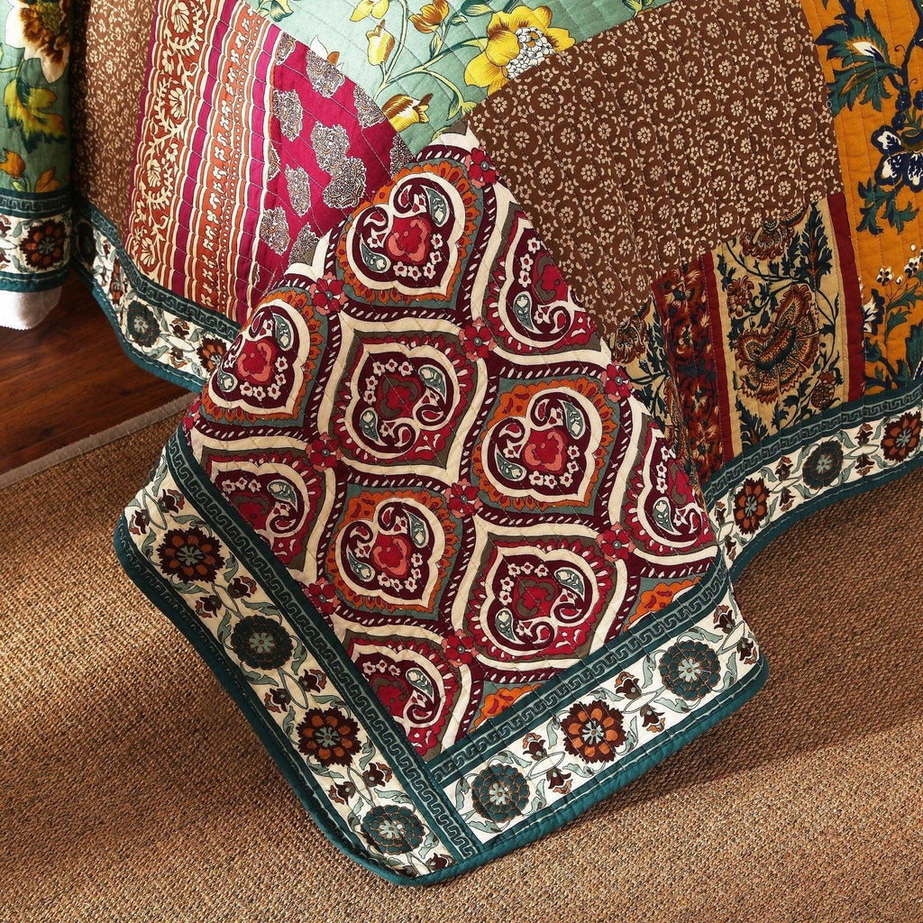 DaDa Bedding Dark Elegance Bohemian Floral Cotton Patchwork Bedspread Set