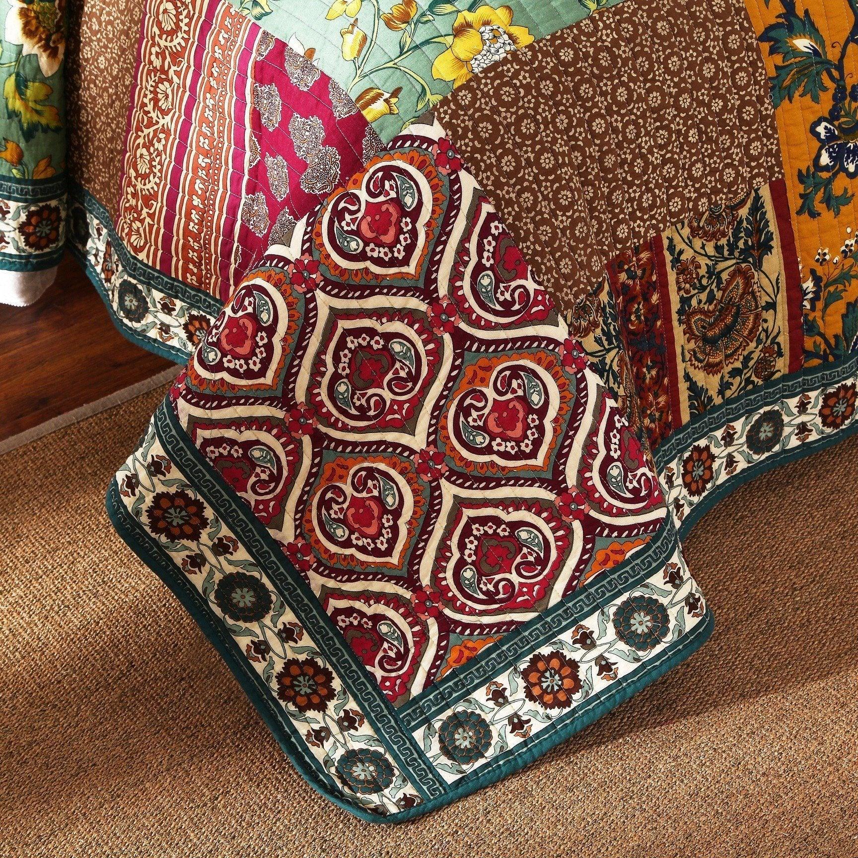 DaDa Bedding Dark Elegance Bohemian Floral Cotton Patchwork Bedspread Set